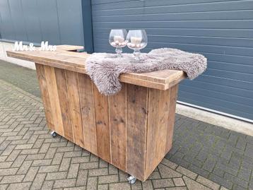 Te huur Borrel bar steigerhout bruiloft Communie feestjes  beschikbaar voor biedingen