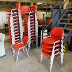Eromes stapelstoel - oranje stof, Niet ingevuld, Gebruikt, Niet ingevuld, Niet ingevuld