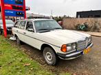 Mercedes-Benz 200-Serie 2.3 230 T AUT 1979 Wit, Auto's, Automaat, Leder, Dakrails, Blauw