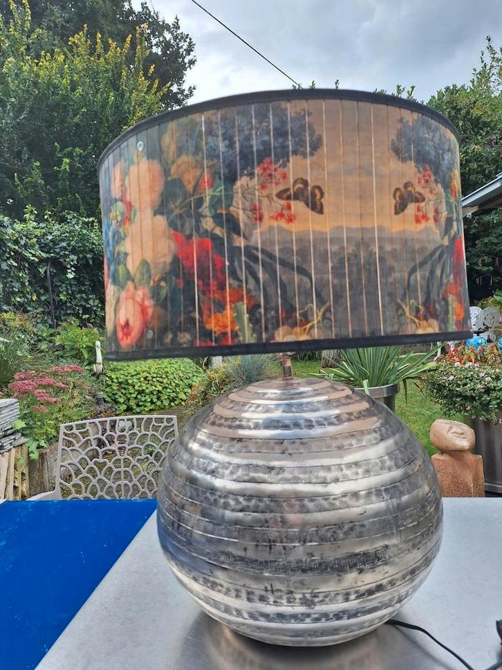 Prachtige grote lamp.DALEN,DRENTHE, Huis en Inrichting, Lampen | Tafellampen, Zo goed als nieuw, 50 tot 75 cm, Metaal, Ophalen