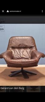 Gerard van den Berg Swivel chair, Huis en Inrichting, Gebruikt, Ophalen of Verzenden, 50 tot 75 cm, Leer