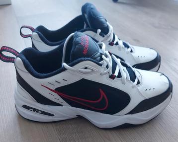 Nike Air Monarch heren sportschoen 42.5. Weinig gedragen beschikbaar voor biedingen