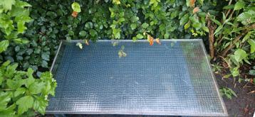 Gratis draadglas beschikbaar voor biedingen