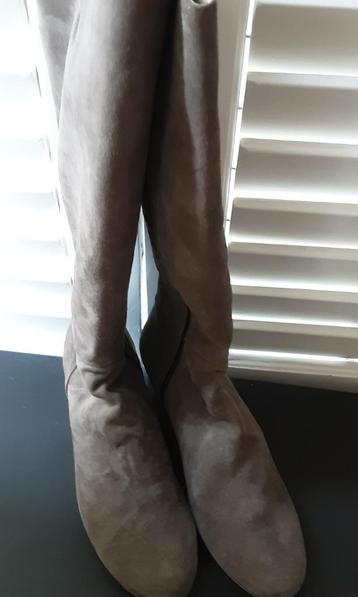 Laarzen suede De Bijenkorf, taupe (NNG/NEW) beschikbaar voor biedingen