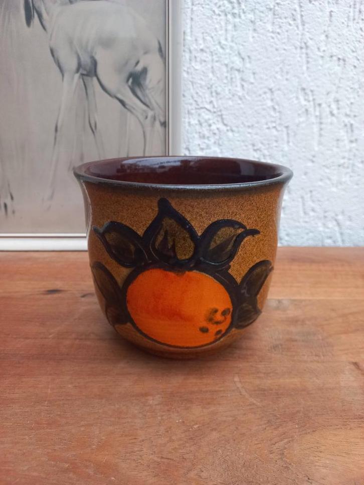 Leuke vintage bloempot. W-Germany. Keramiek, Antiek en Kunst, Antiek | Vazen, Ophalen of Verzenden