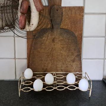 Verweerd oud brocante vintage eierrekje eierrek *Etage3* beschikbaar voor biedingen