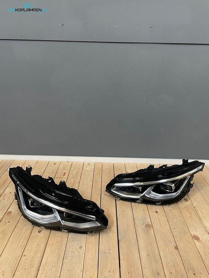 VW Volkswagen Golf 8 IQ Full LED koplamp koplampen links rec, Auto-onderdelen, Verlichting, Volkswagen, Gebruikt, Ophalen of Verzenden