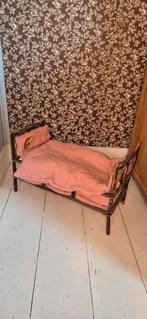 Poppenbed rotan vintage, Ophalen of Verzenden, Zo goed als nieuw, Overige typen