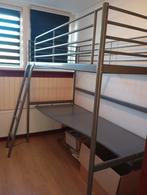 Hoogslaper IKEA met bureau (90x200), Kinderen en Baby's, Kinderkamer | Stapelbedden en Hoogslapers, Ophalen, Zo goed als nieuw