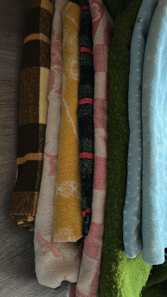 Vintage wollen dekens, Kinderen en Baby's, Dekens, Slaapzakjes en Inbakerproducten, Gebruikt, Deken, 100 cm of meer, Ophalen