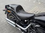 Le Pera Maverick Long Legs seat Softail Wide Tire 2006-2017, Gebruikt, Info@zodiac.nl, Ophalen of Verzenden, Industrieweg 44, 3641 RM Mijdrecht