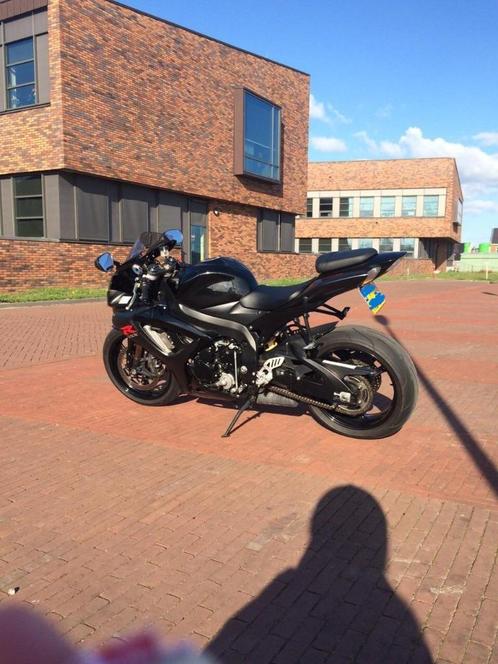 Suzuki GSXR 750 Black, Motoren, Motoren | Suzuki, Particulier, Super Sport, meer dan 35 kW, 4 cilinders, Ophalen