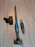 Koenic stofzuiger + kruimeldief, Ophalen, Stofzuiger, Zo goed als nieuw, Minder dan 1200 watt