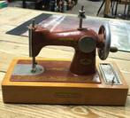 Hand Naaimachine USSR, Ophalen of Verzenden