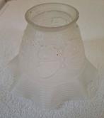 Vintage Lampenkapje met vlinder, Huis en Inrichting, Gebruikt, Wit, Vintage, Ophalen of Verzenden