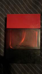MAC parfum ruby woo, Ophalen of Verzenden, Gebruikt, Parfumfles