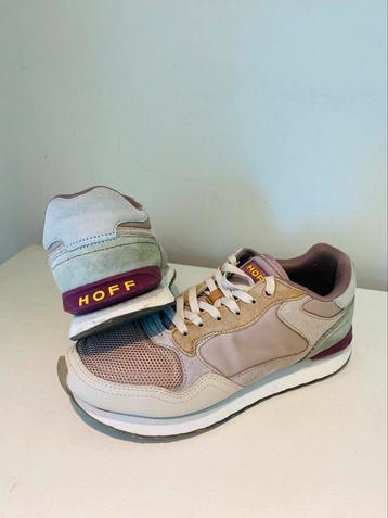 Sneakers Hoff Geneve.  maat 38. Beige, groen, meerkleurig. beschikbaar voor biedingen