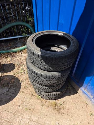 205-50/16 Bridgestone blizzak banden beschikbaar voor biedingen