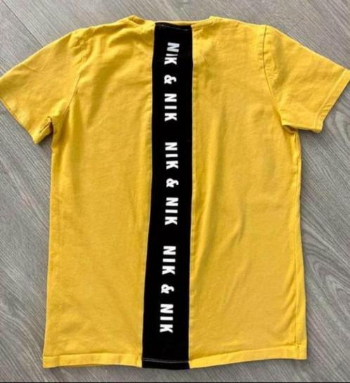 NIK EN NIK Mooi okergeel T-shirt , maatje 164, Kinderen en Baby's, Kinderkleding | Maat 164, Gebruikt, Jongen, Shirt of Longsleeve