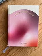 Zij Lacht NBV21 in een jaar, Boeken, Godsdienst en Theologie, Ophalen of Verzenden, Zo goed als nieuw