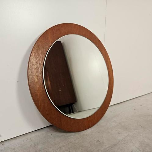 Vintage ronde spiegel teak, Huis en Inrichting, Woonaccessoires | Spiegels, Gebruikt, 50 tot 75 cm, Minder dan 100 cm, Rond, Ophalen