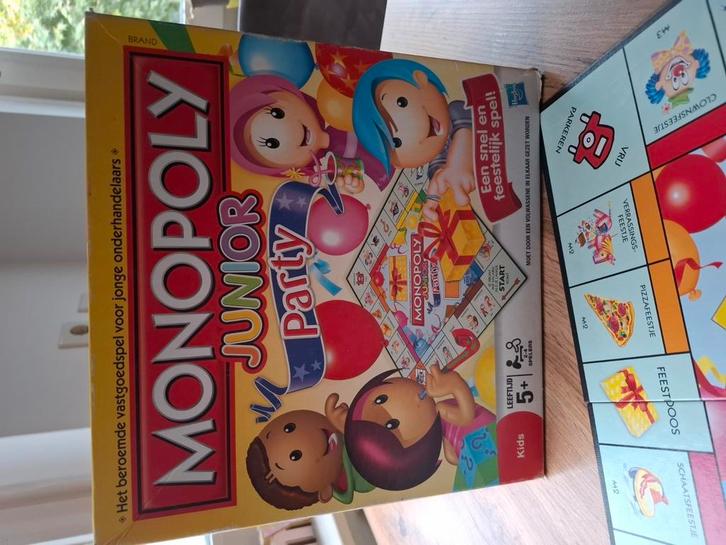 Monopoly Junior Party, Hobby en Vrije tijd, Gezelschapsspellen | Bordspellen, Gebruikt, Een of twee spelers, Drie of vier spelers