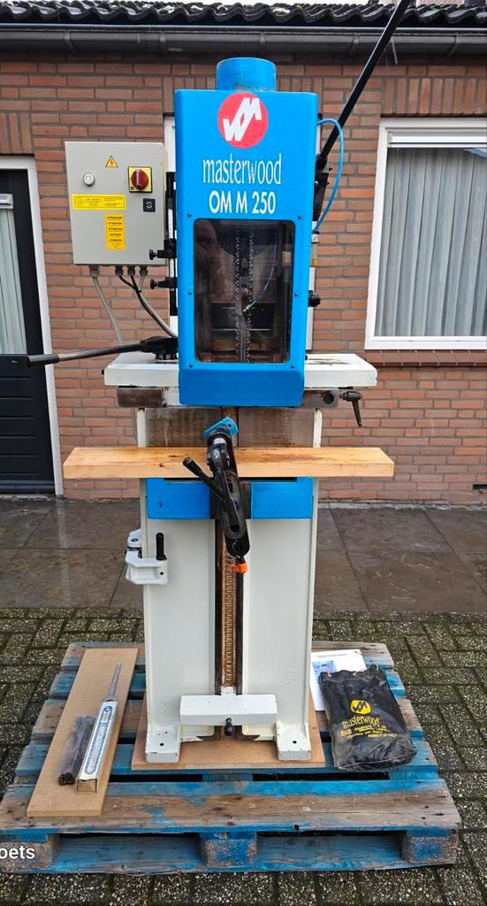 Kettingfrees  / kettingsteek Masterwood OMM 250, Doe-het-zelf en Verbouw, Gereedschap | Freesmachines, Gebruikt, Benzine, Kettingfrees