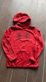 Mooie koraal rode hoodie van Under Armour maat YMD, Ophalen of Verzenden, Zo goed als nieuw, Jongen, Trui of Vest
