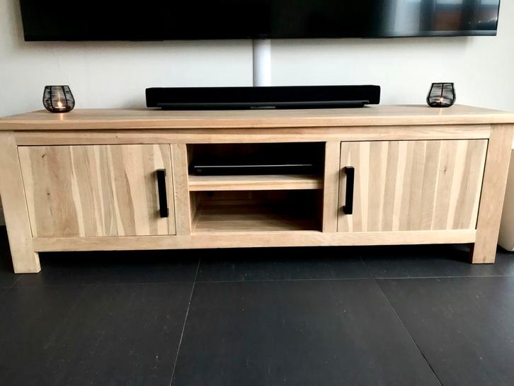 Eiken tv meubel, Huis en Inrichting, Complete inboedels, Ophalen