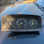 Mercedes w123 km teller unit afkomstig van een 250 benzine, Ophalen of Verzenden, Gebruikt, Mercedes-Benz