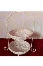 Etagere riet, Ophalen of Verzenden, Zo goed als nieuw