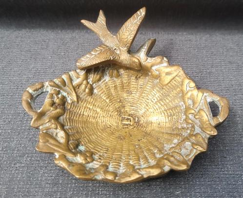 Bronzen Schaaltje met Duifje, Antiek en Kunst, Antiek | Koper en Brons, Brons, Ophalen of Verzenden