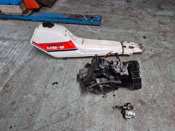 Honda mb tank en carburateur beschikbaar voor biedingen