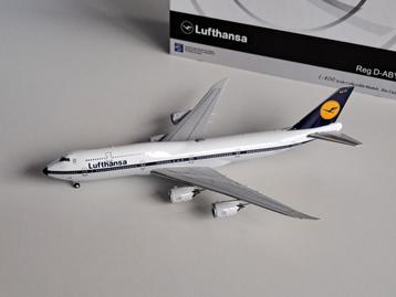 NG Models Boeing 747-8I 1:400 Lufthansa Retro D-ABYT