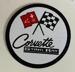 Corvette Sting Ray magneet - plat 2D Magneetsticker  5,5 CM, Ophalen of Verzenden, Nieuw, Auto's