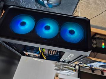 Super Gamer met RGB  beschikbaar voor biedingen