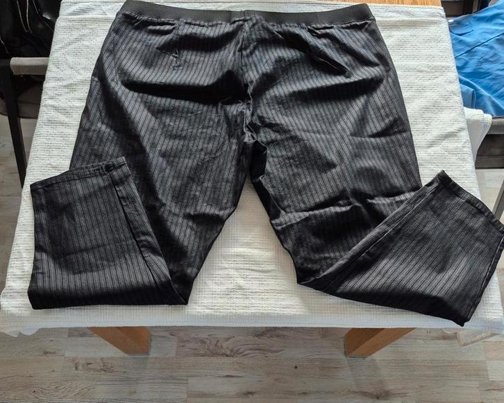 Dames Pantalon maat 56-58, Kleding | Dames, Broeken en Pantalons, Zo goed als nieuw, Maat 46/48 (XL) of groter, Blauw, Lang, Ophalen of Verzenden