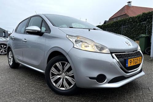 Peugeot 208 1.2 VTi Allure 5 deurs Navi/Cruise/Airco/Lmv, Auto's, Peugeot, Bedrijf, Te koop, ABS, Airbags, Airconditioning, Alarm