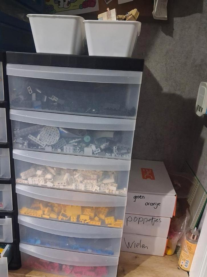 Lego grote partij, Gesorteerd op kleur, Kinderen en Baby's, Speelgoed | Duplo en Lego, Zo goed als nieuw, Lego, Losse stenen, Ophalen of Verzenden