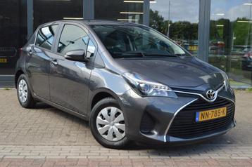 Toyota Yaris 1.0 VVT-i Aspiration | Achteruitrij Camera | Bl beschikbaar voor biedingen