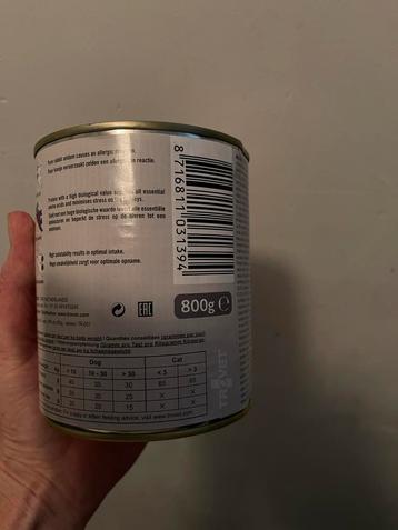 4 blikken trovet upr. beschikbaar voor biedingen