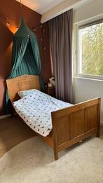 Vintage houten kinder bed / antiek, Antiek en Kunst, Antiek | Meubels | Bedden, Ophalen