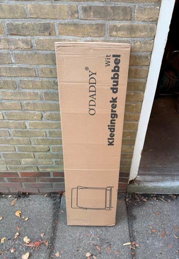 NIEUW wit metalen kledingrek met dubbele stang, nog in doos beschikbaar voor biedingen