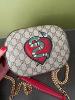 Gucci Limited Edition Snake Heart Tas - Zeer Goede Staat, Ophalen of Verzenden, Zo goed als nieuw, Overige kleuren, Schoudertasje