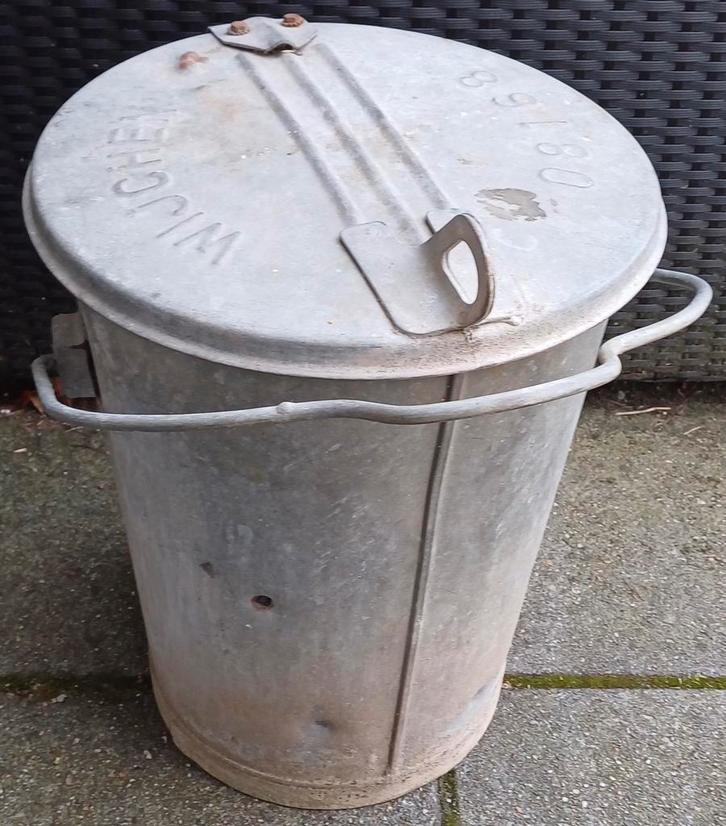 ZINKEN VUILNISBAK / PRULLENBAK UIT WIJCHEN, Huis en Inrichting, Woonaccessoires | Prullenbakken, Gebruikt, Metaal, Minder dan 50 cm
