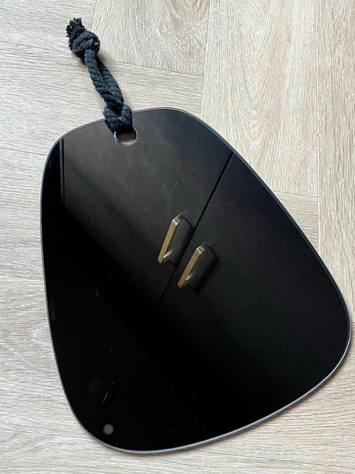 Zwarte Spiegel met Touw, Huis en Inrichting, Woonaccessoires | Spiegels, Zo goed als nieuw, Minder dan 50 cm, Minder dan 100 cm