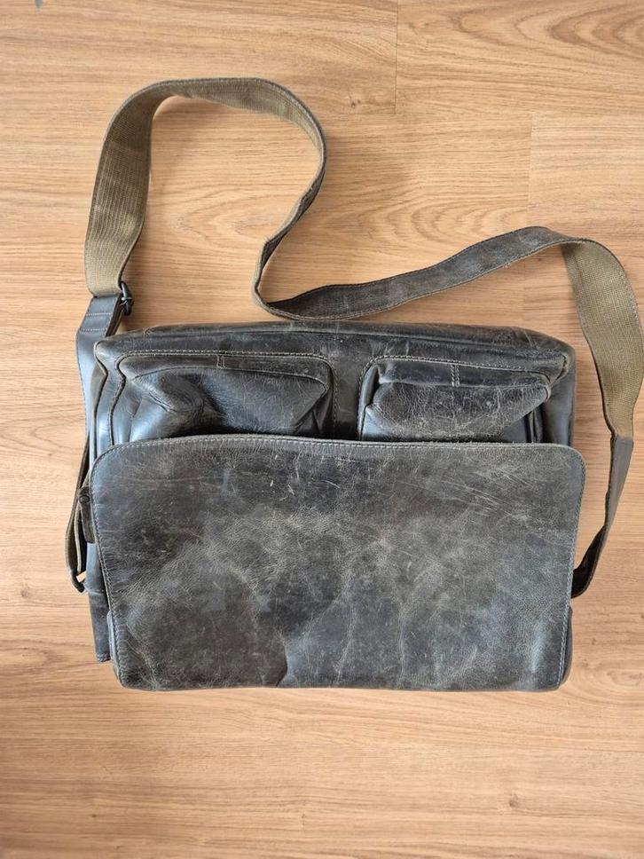 Aunts&Uncles Aktetas/Werktas - Goede Staat!, Sieraden, Tassen en Uiterlijk, Tassen | Rugtassen, Gebruikt, Overige merken, 25 tot 40 cm