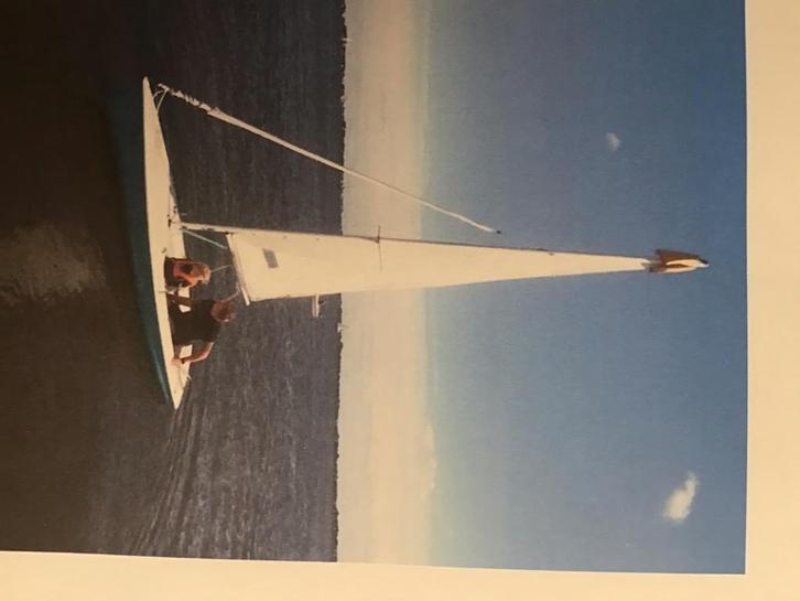 Laser Fun Zeilboot met Strandtrailer, Watersport en Boten, Open zeilboten, Gebruikt, Laser, 3 tot 6 meter, Polyester, Geen motor