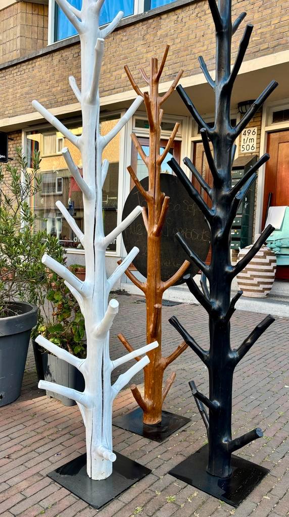 Boomstam kapstok wit of zwart, Huis en Inrichting, Woonaccessoires | Kapstokken, Nieuw, Staande kapstok, 150 tot 200 cm, Hout