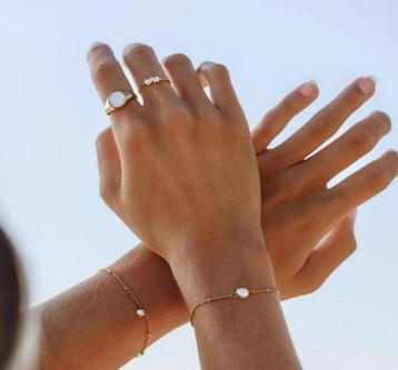 18k gold plated ring met parels beschikbaar voor biedingen